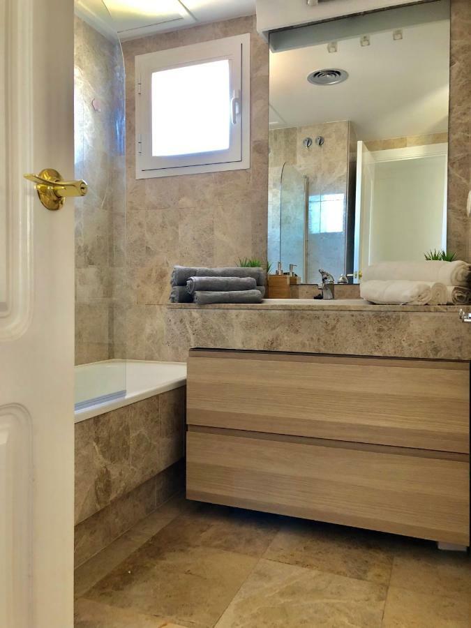 Ab - Design Penthouse Duplex - 3 Mn To Puerto Banus And - Golden Mile - Pool And Tropical Apartment Marbella